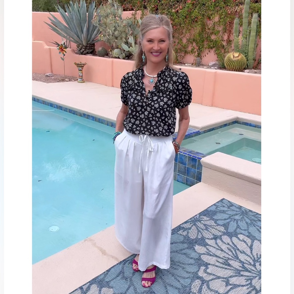 White Wide Leg Pants High-Waisted NWT Boutique